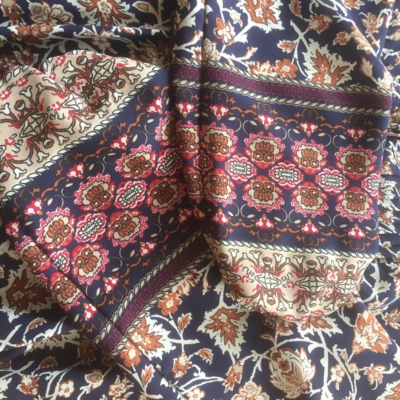 Long Sleeve Box Style Dress Lined Puffy Sleeves - Picture 4 of 16